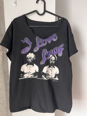 I Love Lucy Vintage Graphic Tee - Size L/XL